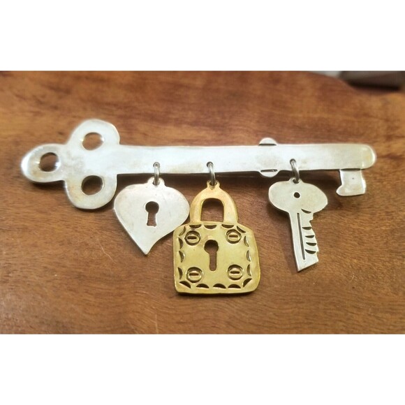 Vintage 925 Sterling Silver Heart Lock & Key Brooch Mexico TC 2-11 3.5"x2" - Picture 1 of 3